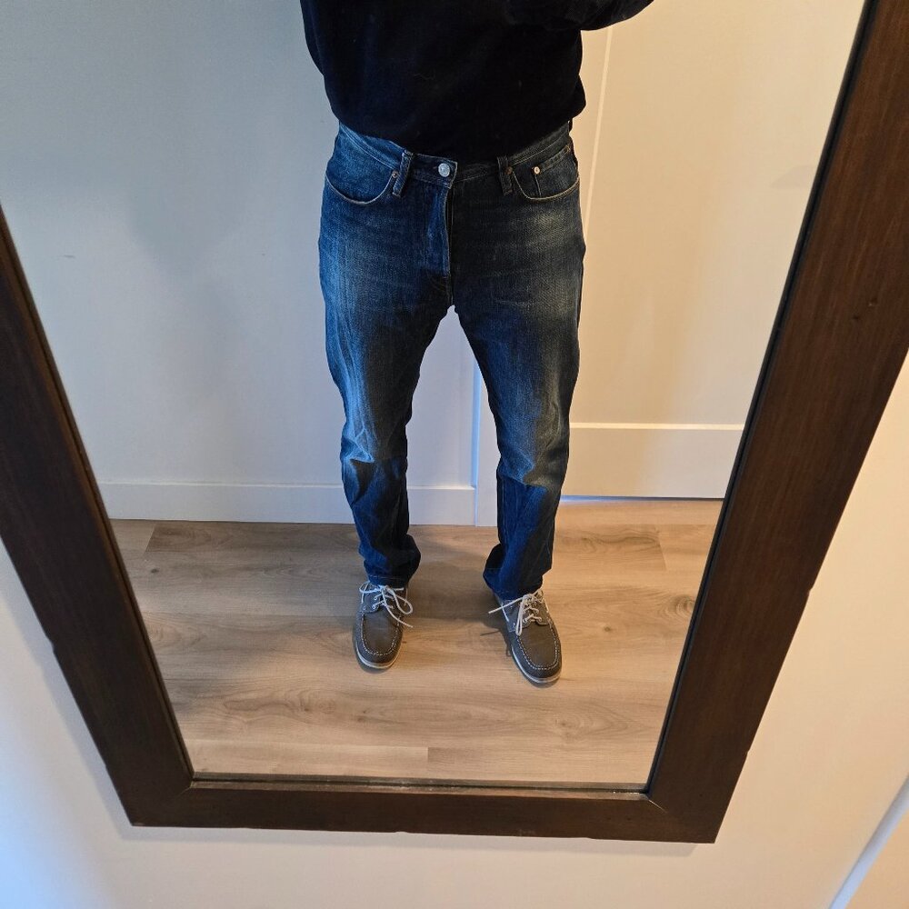 EUC Paul Smith mens jeans tagged 32L (measured at approx 32 x 32)